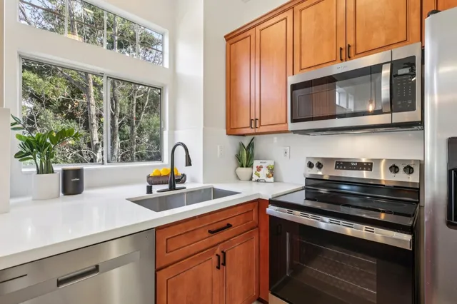 $998,000 | 979 Pinto Palm Terrace, Unit 45, Sunnyvale, CA 94087