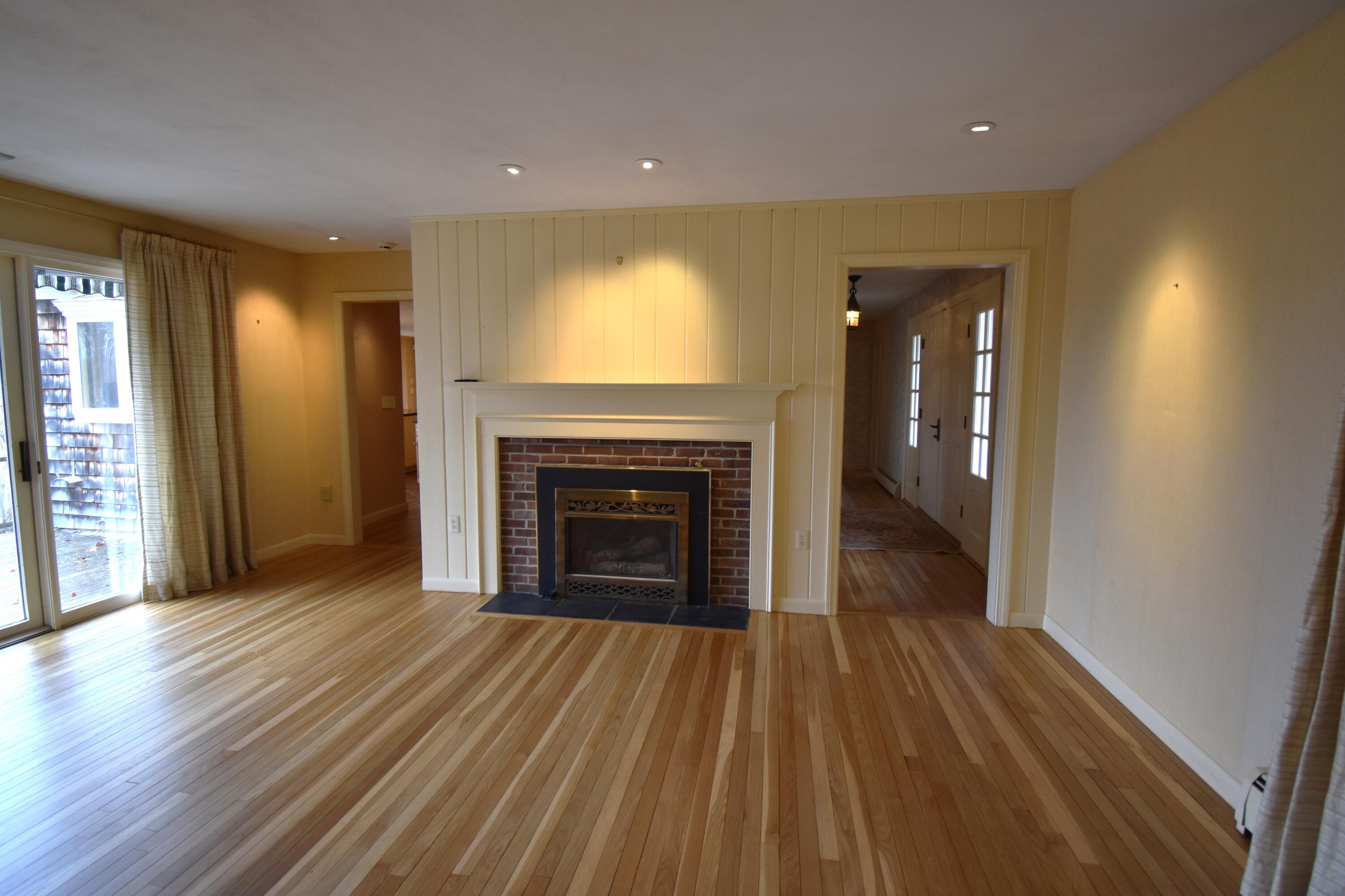 175 Forest Avenue Orono, ME 04473 - Photo 10 of 82 10