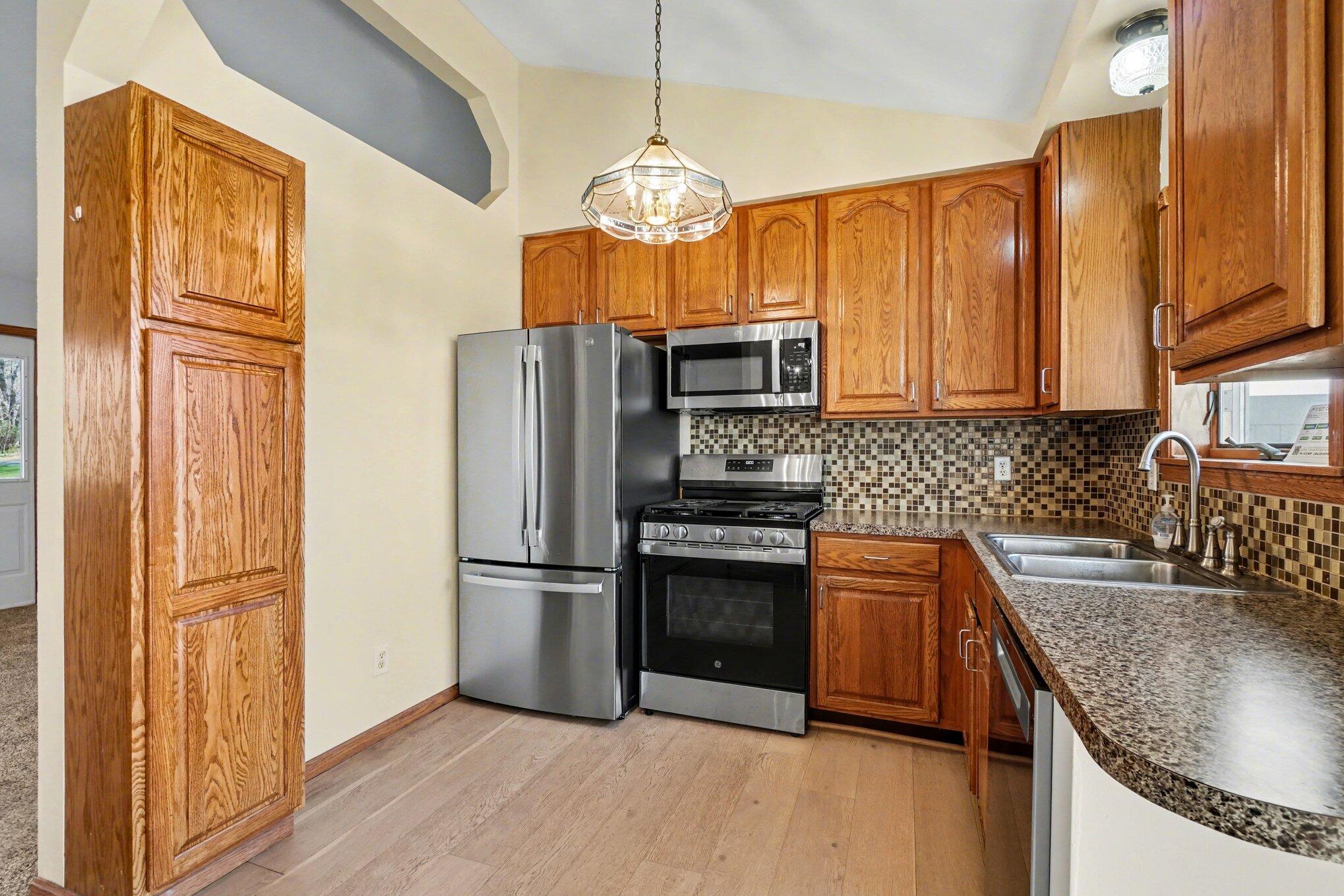 3214 7th Street Wayland, MI 49348 - Photo 11 of 45 013_file_9300