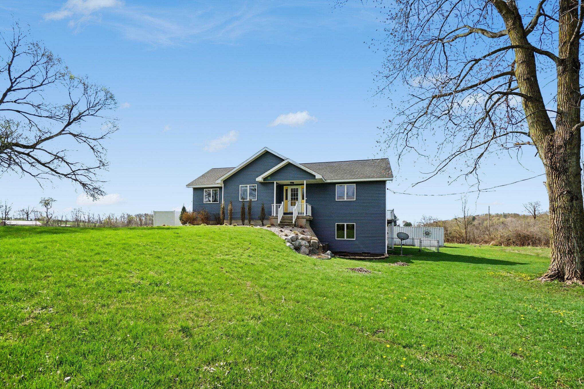 3214 7th Street Wayland, MI 49348 - Photo 30 of 45 033_file_7609