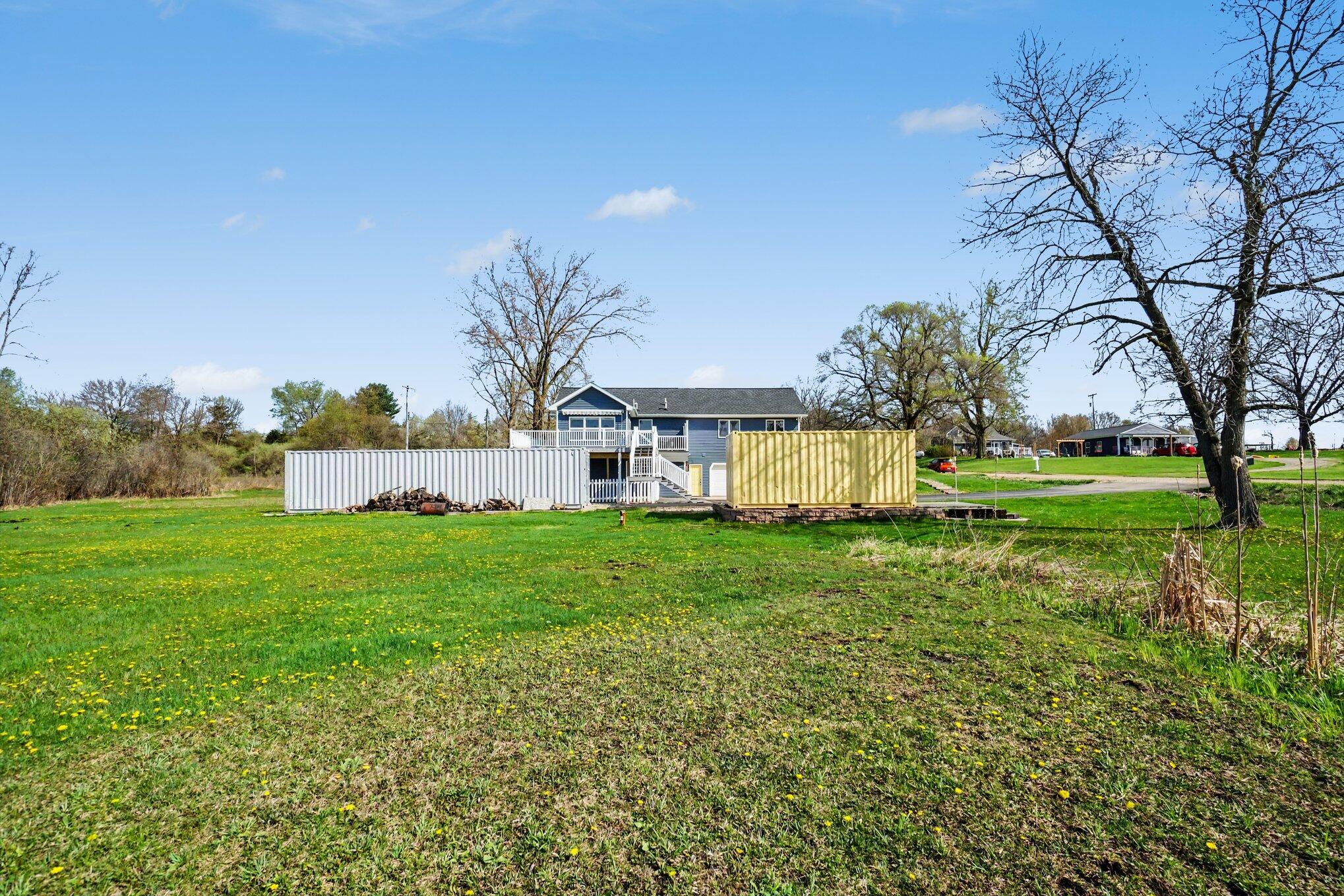 3214 7th Street Wayland, MI 49348 - Photo 32 of 45 035_file_4079