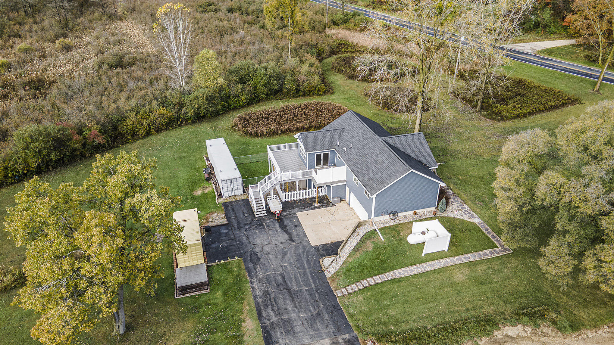 3214 7th Street Wayland, MI 49348 - Photo 39 of 45 030_file_793