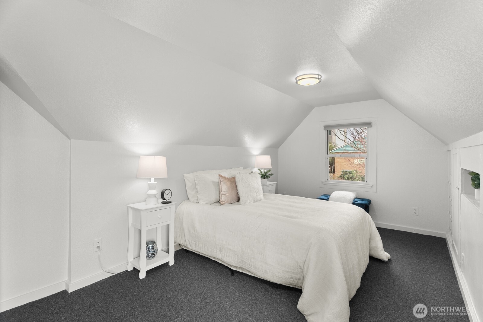 4135 36th Avenue Southwest Seattle, WA 98126 - Photo 18 of 31