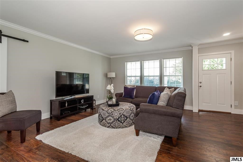 10623 Hewitt Road Brooklyn, MI 49230 - Photo 4 of 27 Photo 4