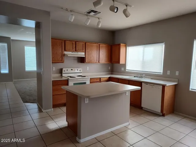 $1,950 | 16181 West Gelding Drive, Surprise, AZ 85379