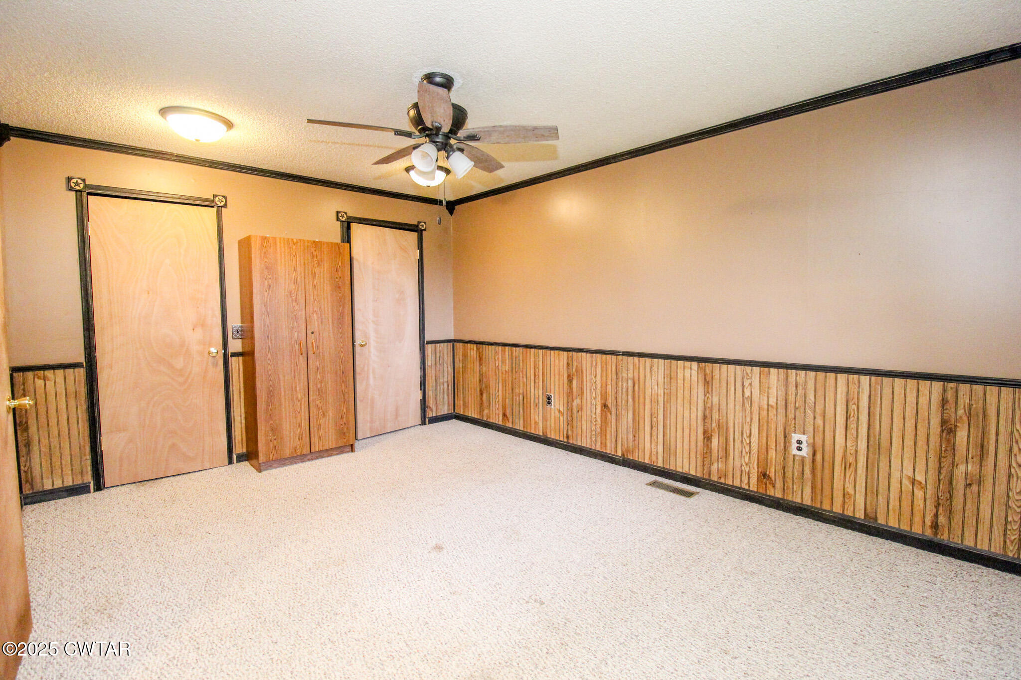 326 Fancy Road Dresden, TN 38225 - Photo 24 of 45 a view of a livingroom with a ceiling fan and window