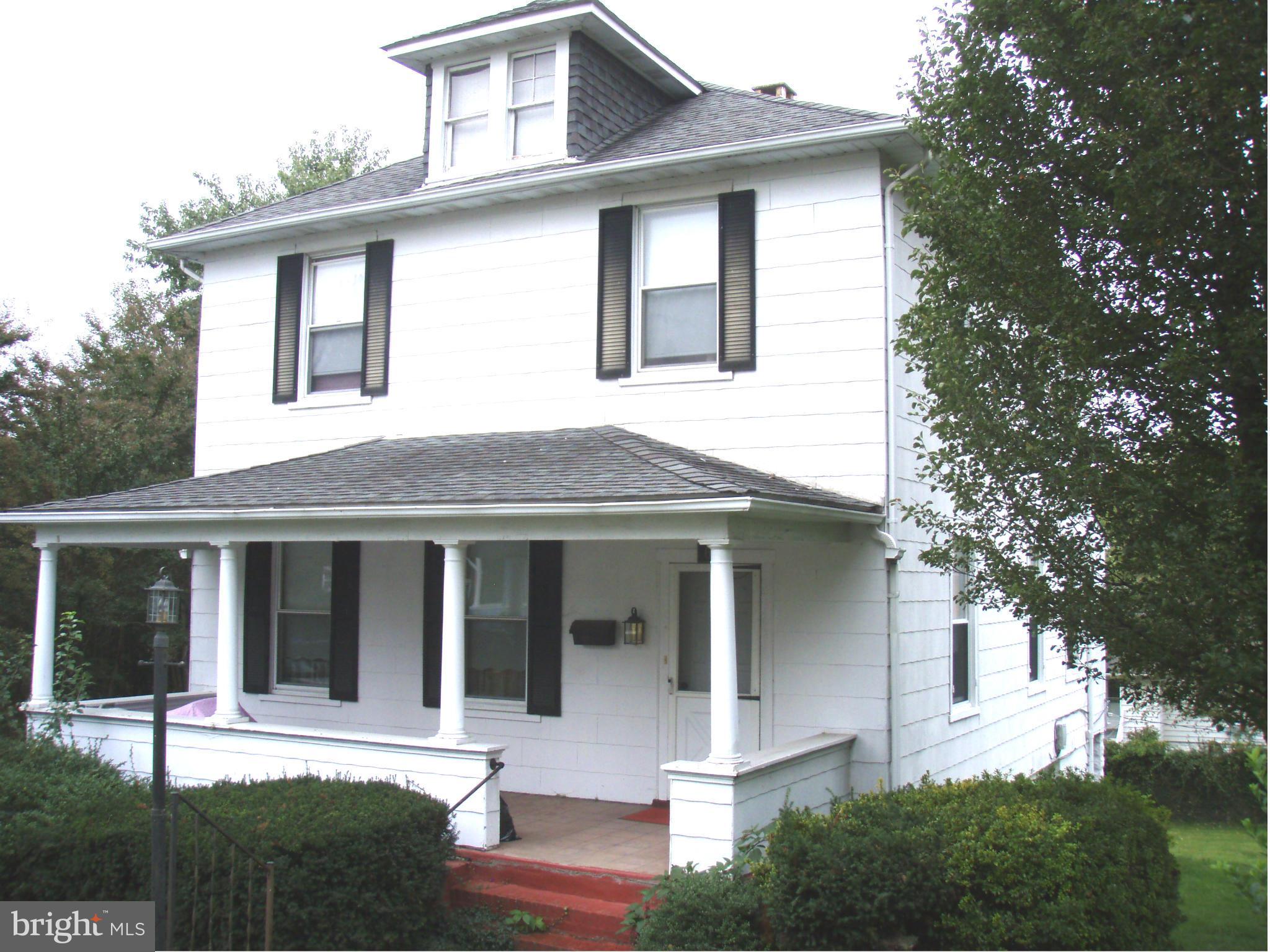 630 Orpington Road Baltimore, MD 21229 - Photo 1 of 24 Exterior (Front)