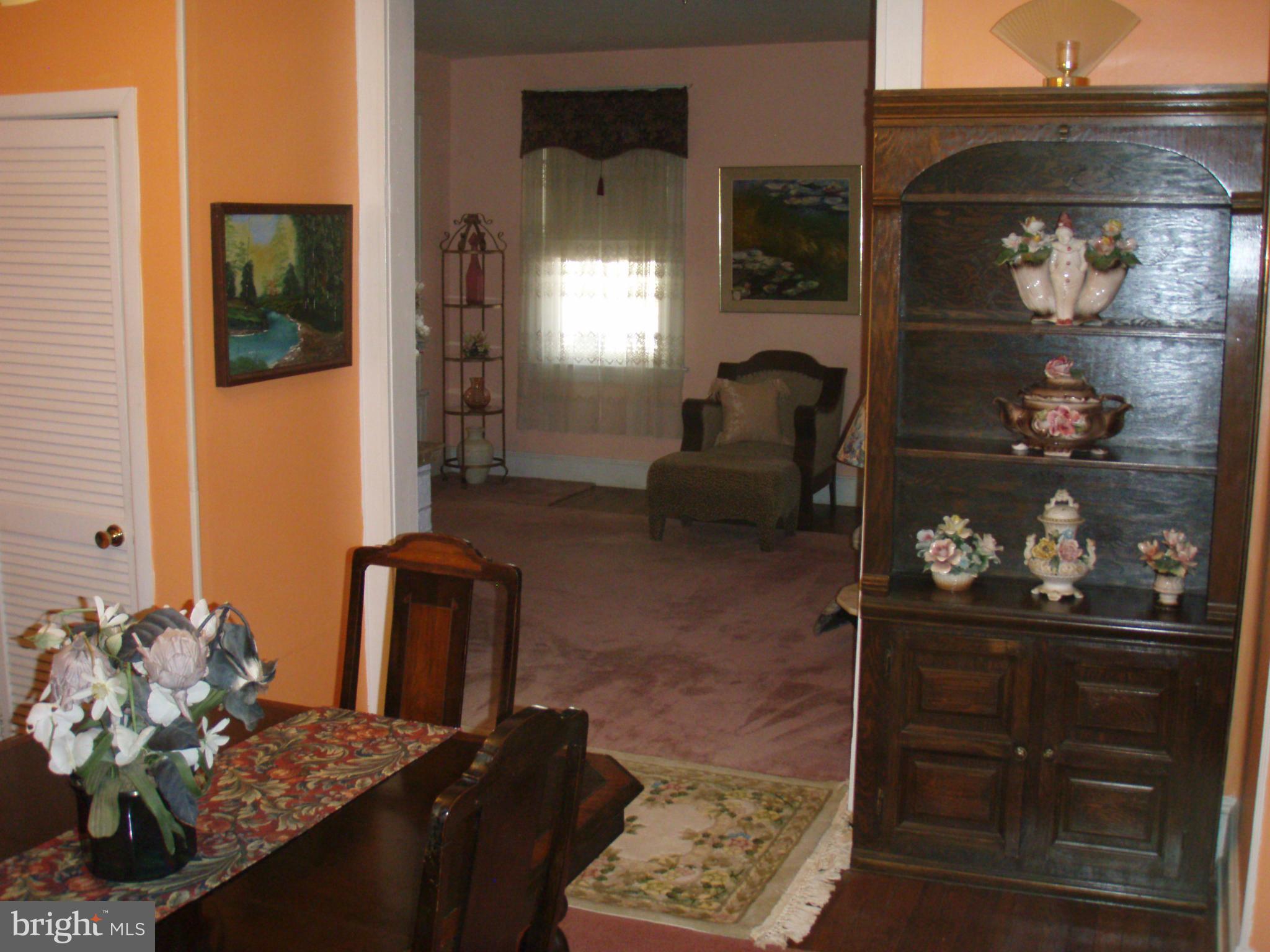 630 Orpington Road Baltimore, MD 21229 - Photo 13 of 24 Dining Room