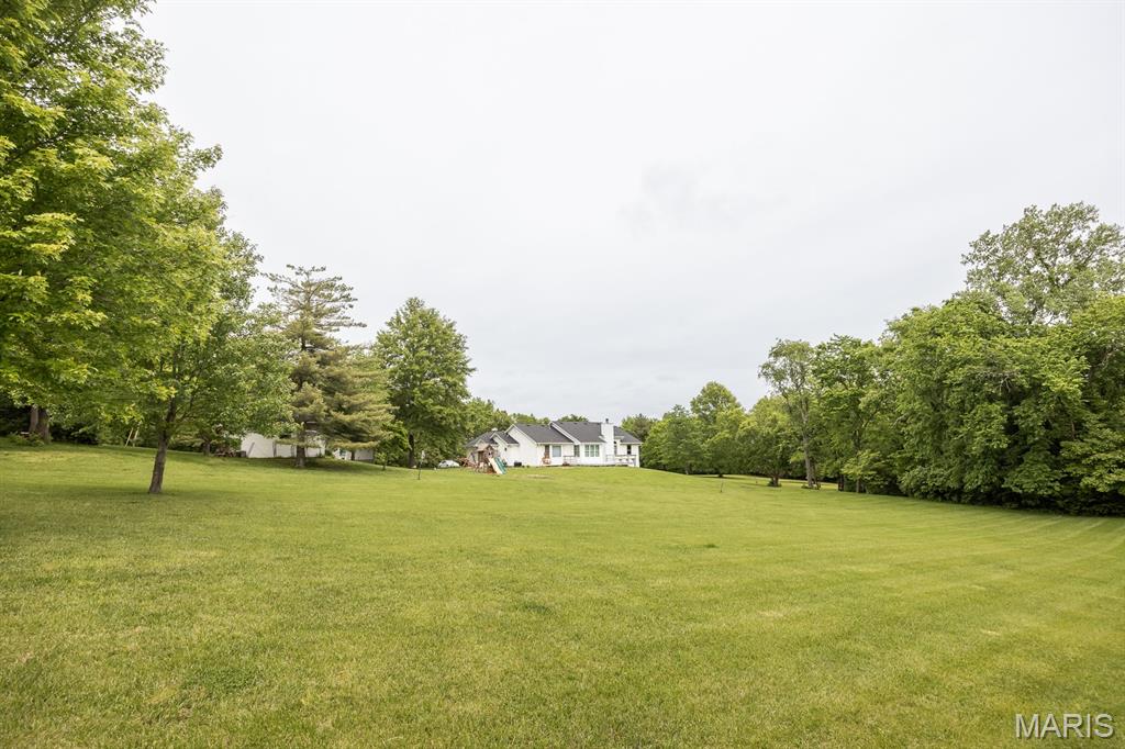 2912 Rentchler Road Belleville, IL 62221 - Photo 46 of 54 Gallery Image 46