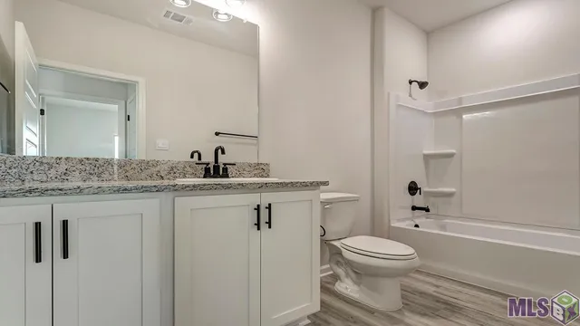 $418,900 | 12736 Legacy Oaks Avenue, Central, LA 70818