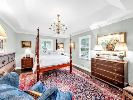 $385,000 | 409 East 108th Terrace, Kansas City, MO 64131