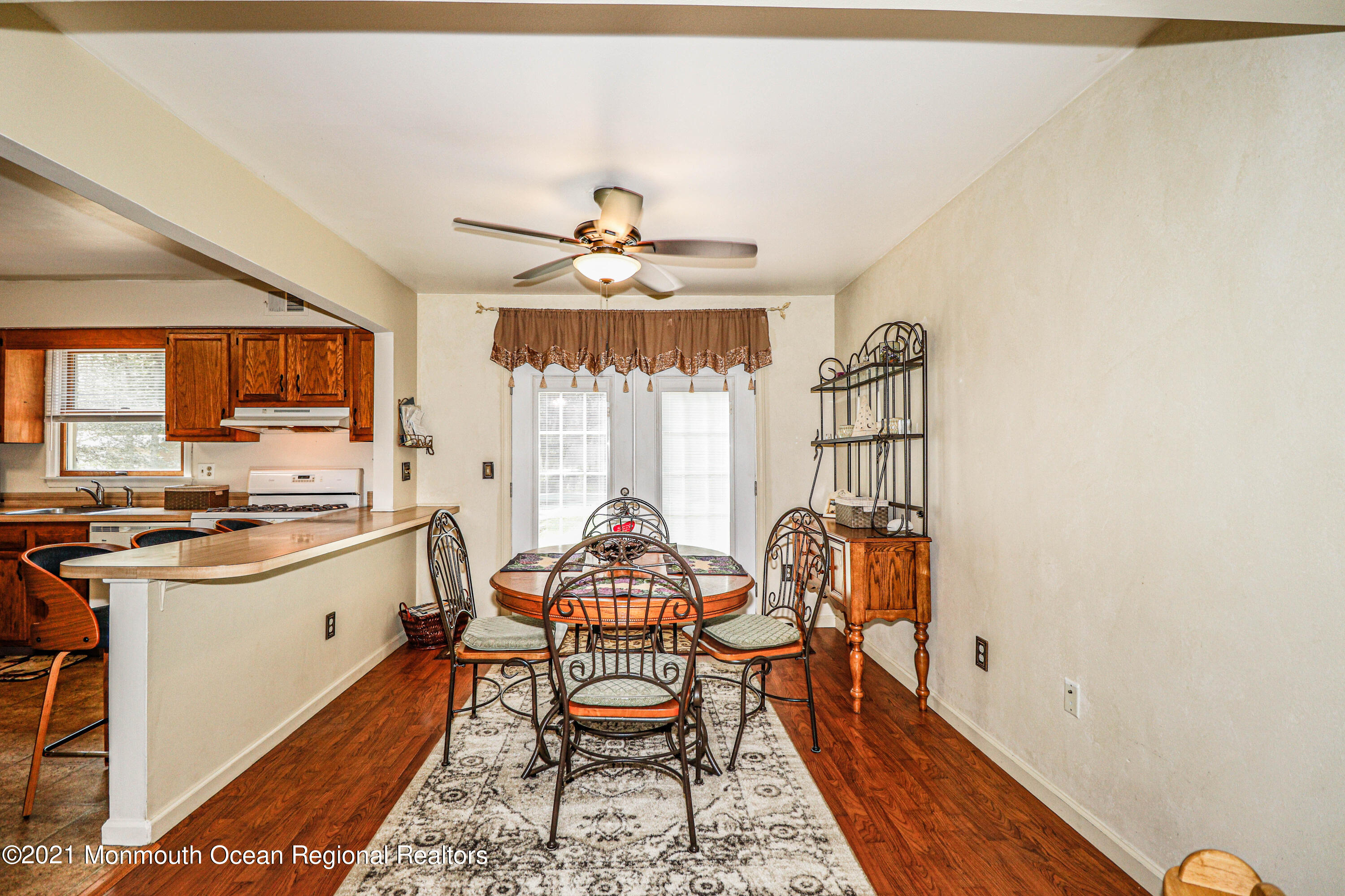 406 Leesville Road Jackson, NJ 08527 - Photo 11 of 35 Dining Room 1