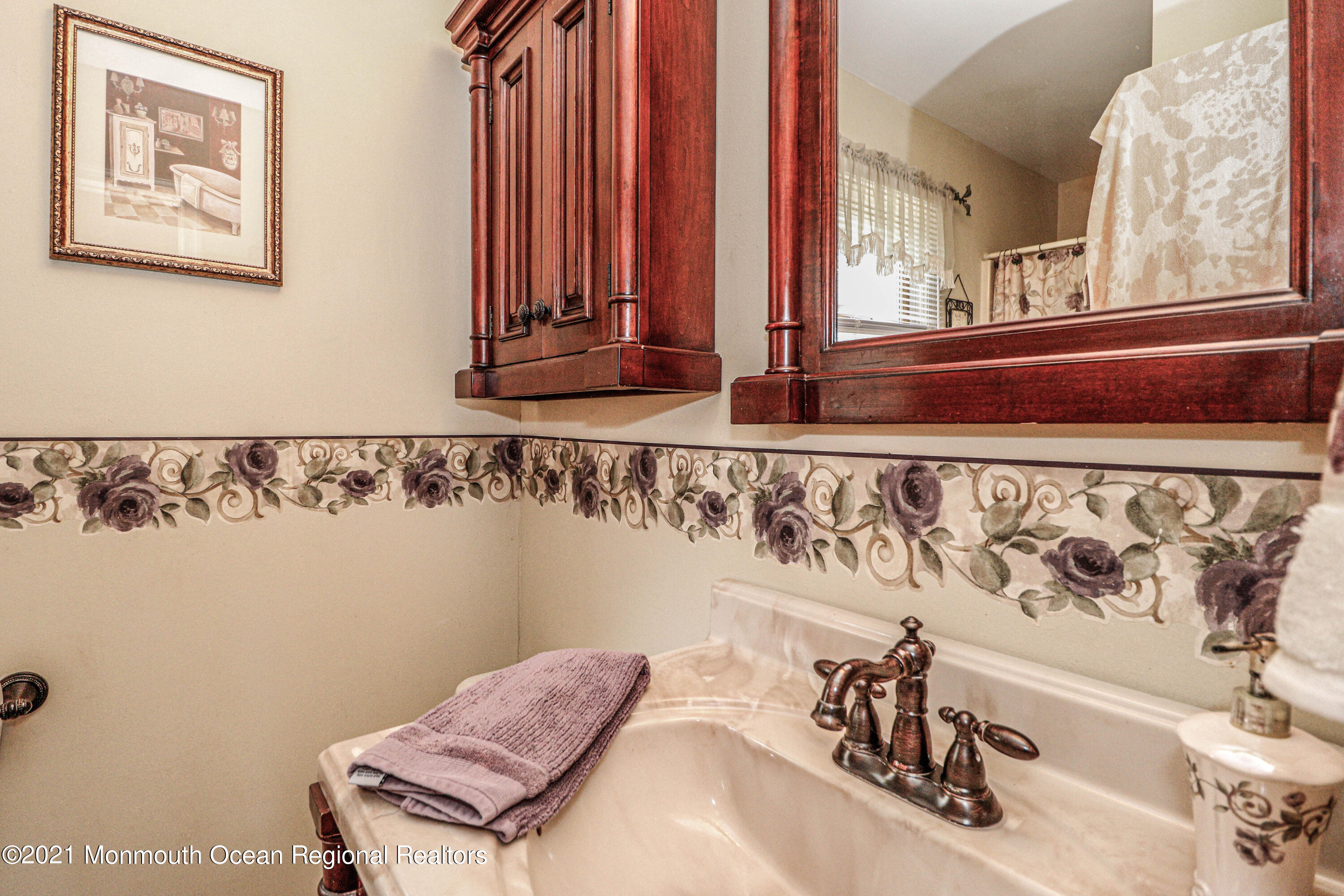 406 Leesville Road Jackson, NJ 08527 - Photo 24 of 35 Master Bath 1
