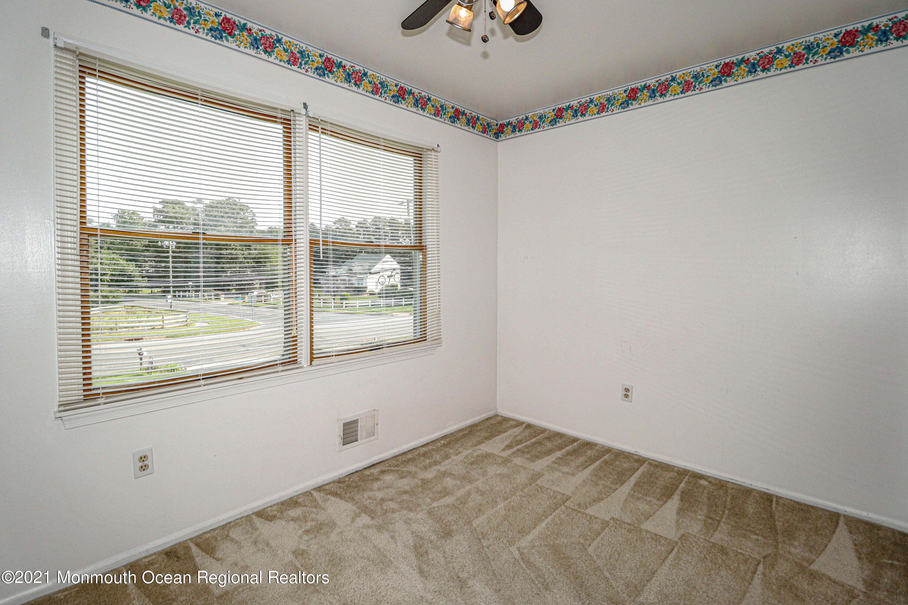 406 Leesville Road Jackson, NJ 08527 - Photo 27 of 35 Third Bedroom