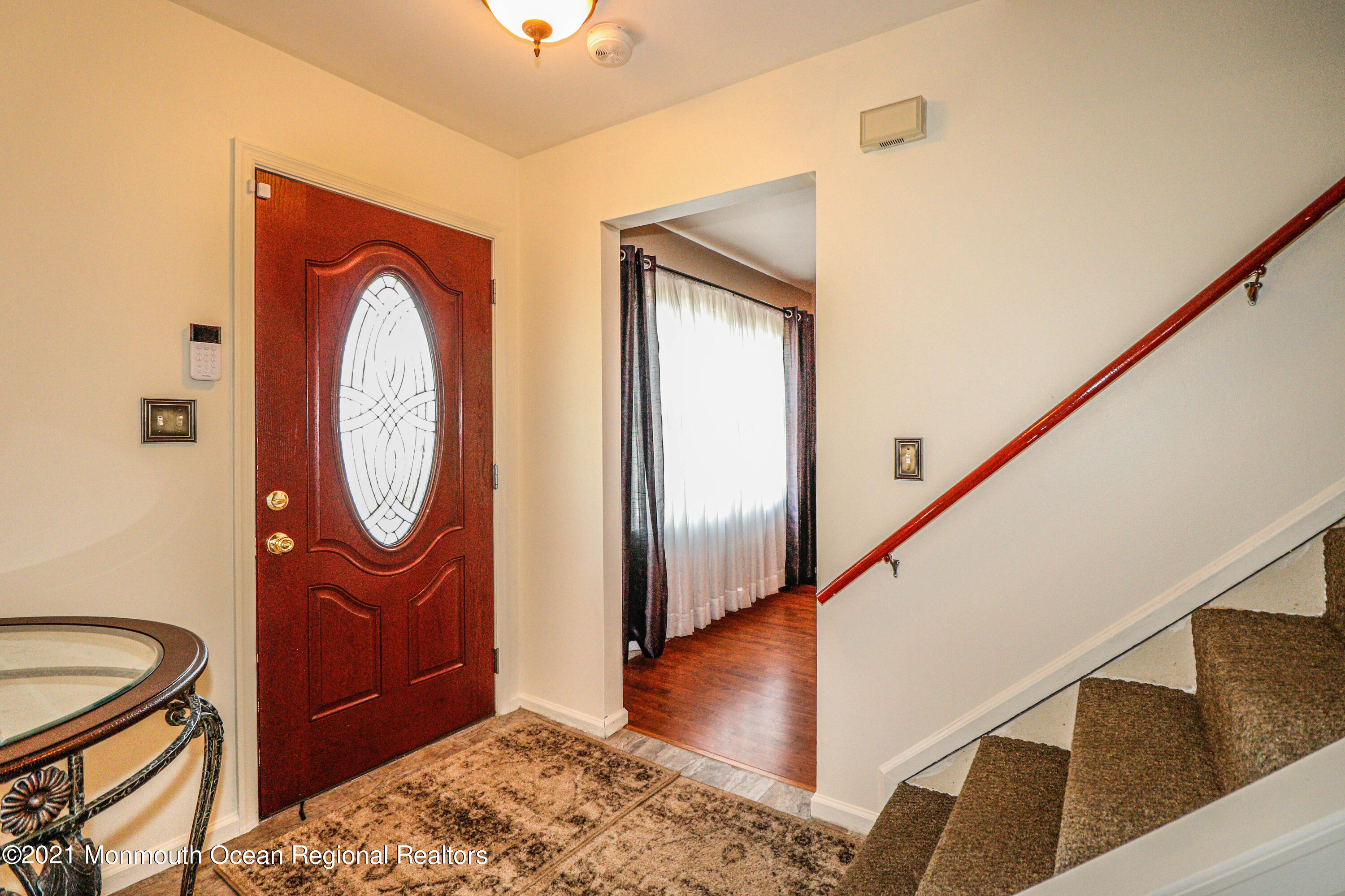 406 Leesville Road Jackson, NJ 08527 - Photo 8 of 35 Foyer 2