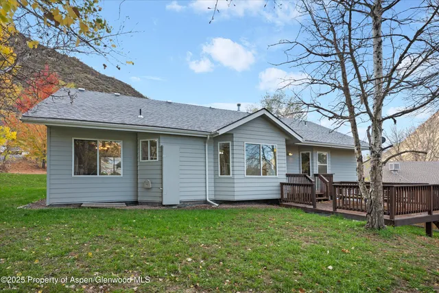 $868,000 | 634 East First Street, New Castle, CO 81647