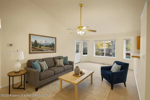 $868,000 | 634 East First Street, New Castle, CO 81647