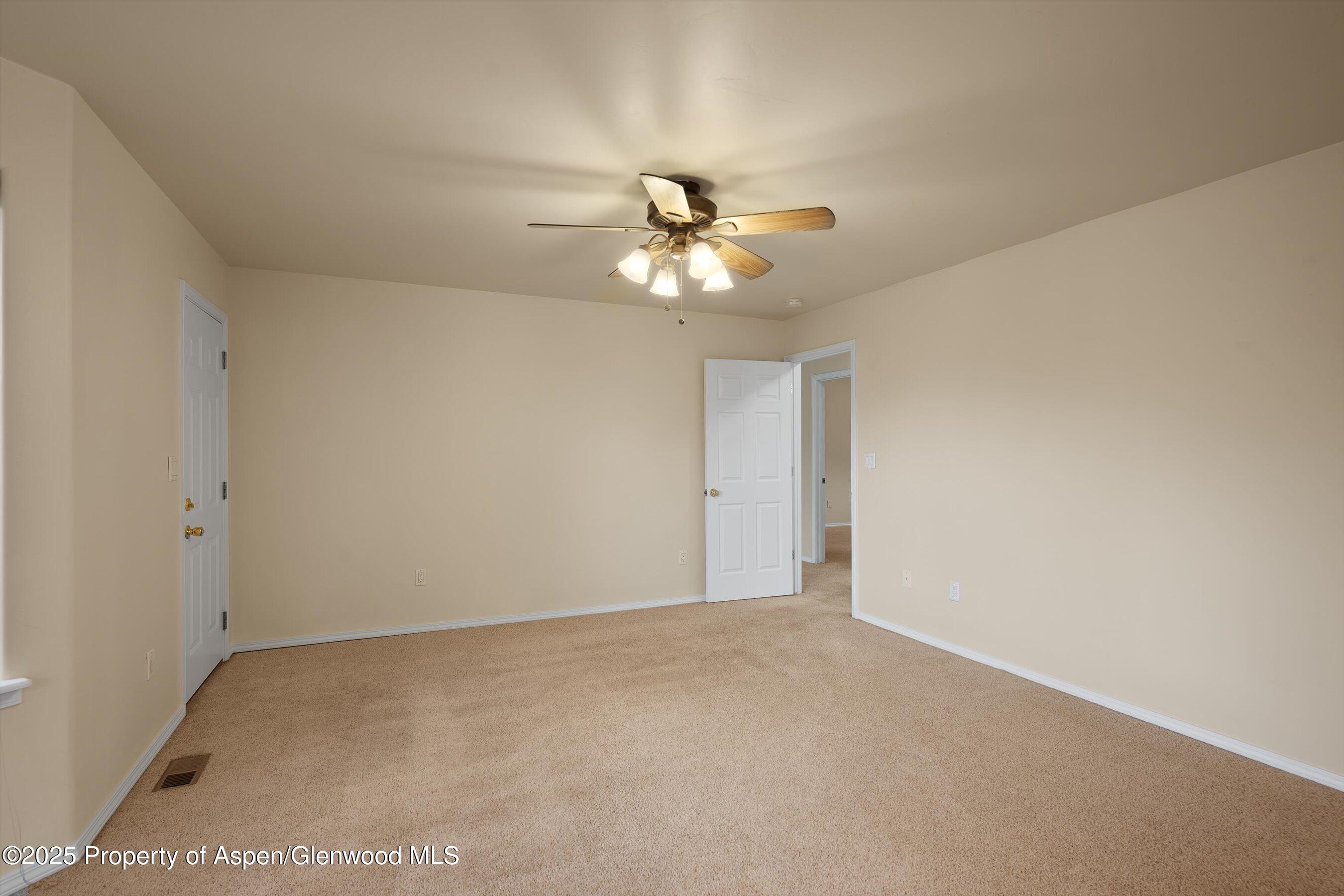 634 East First Street New Castle, CO 81647 - Photo 6 of 46 23-634EFirstSt_25102323