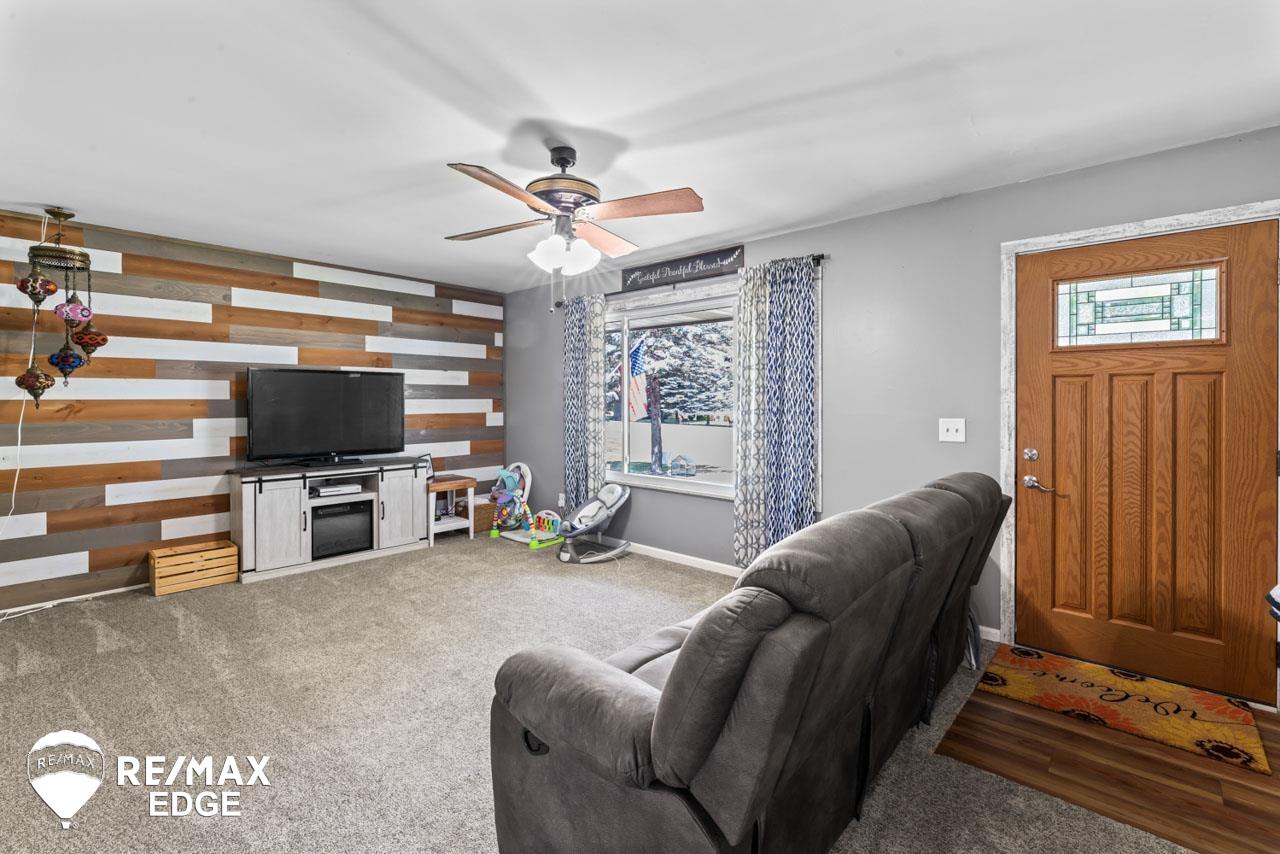 7226 Junction Road Frankenmuth, MI 48734 - Photo 2 of 45 50180011-d6209aae-4b00-4c50-8398-589dea3fb34c.JPG