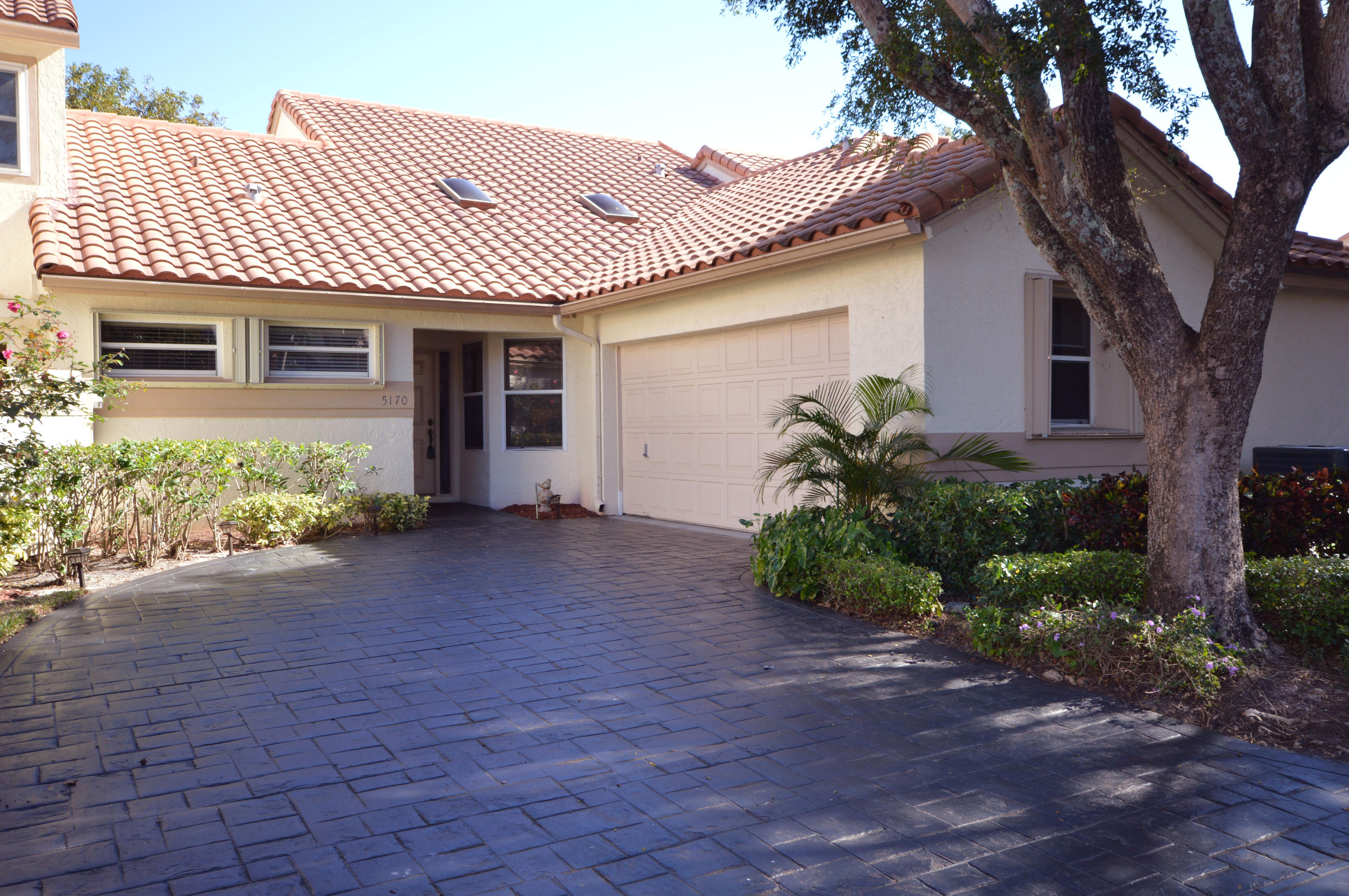 5170 Majorca Club Drive Boca Raton, FL 33486 - Photo 2 of 27 Front
