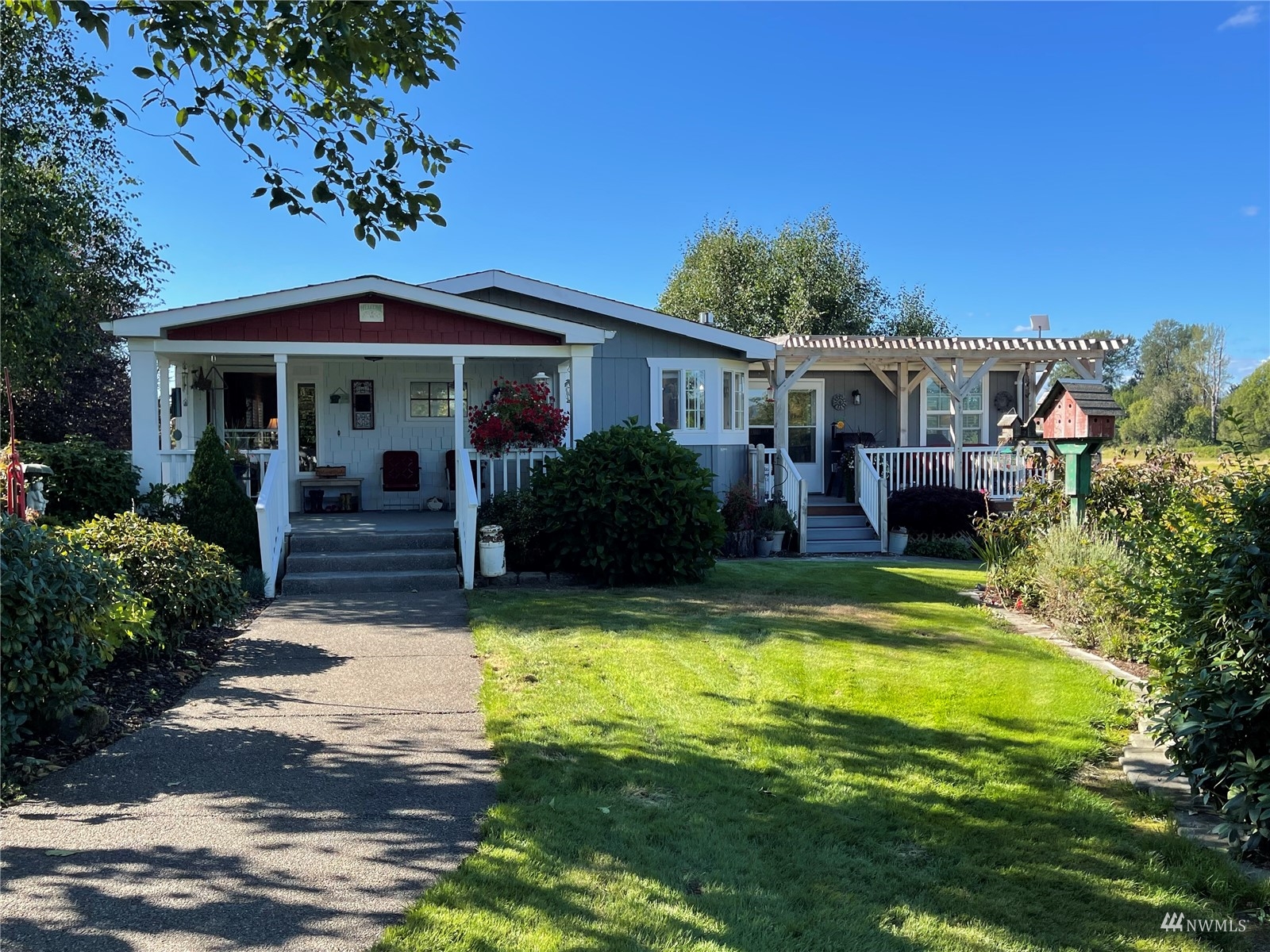 341 South Bank Road Elma, WA 98541 - Photo 1 of 40 Gallery Image 1