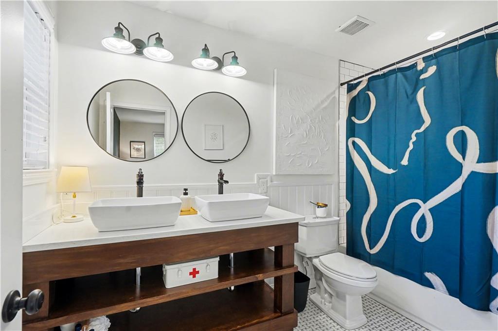 2435 Crestview Avenue Decatur, GA 30032 - Photo 17 of 32