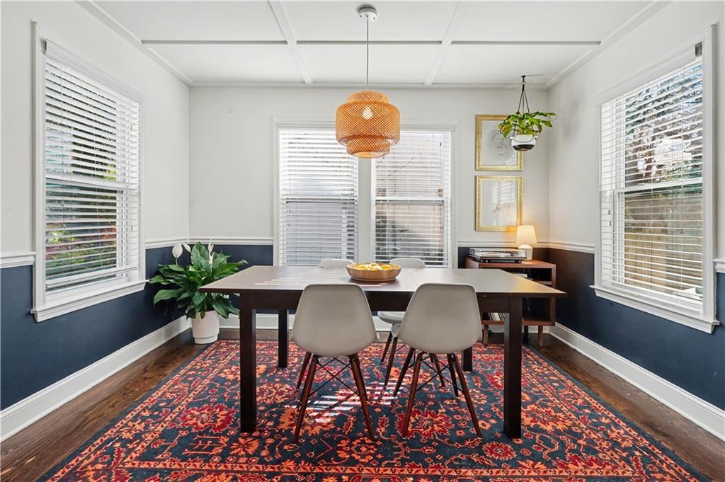 2435 Crestview Avenue Decatur, GA 30032 - Photo 2 of 32