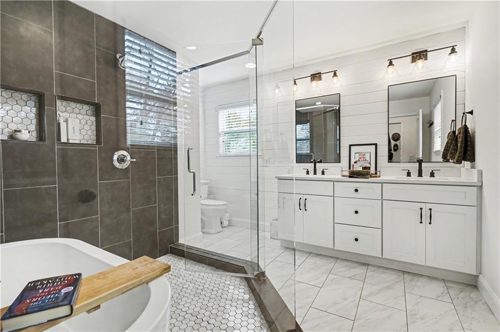 2435 Crestview Avenue Decatur, GA 30032 - Photo 24 of 32