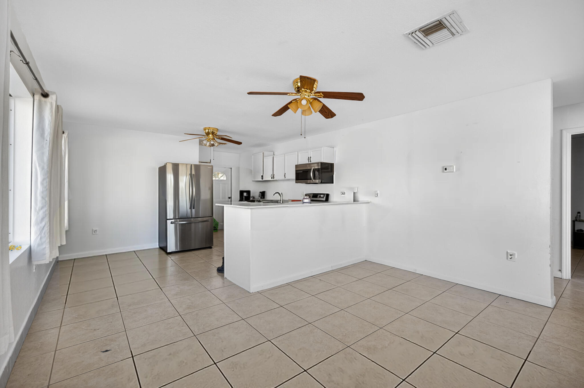 1216 C Road Loxahatchee Groves, FL 33470 - Photo 9 of 19 Private Retreat2