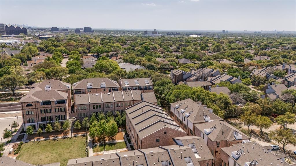 15015 Oak Street Addison, TX 75001 - Photo 25 of 33 VIEW TO PARKS AND TRAILS