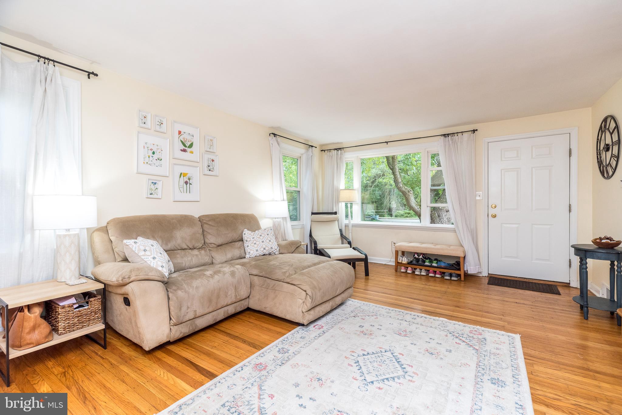 44 Yale Avenue Swarthmore, PA 19081 - Photo 9 of 47 Bay window