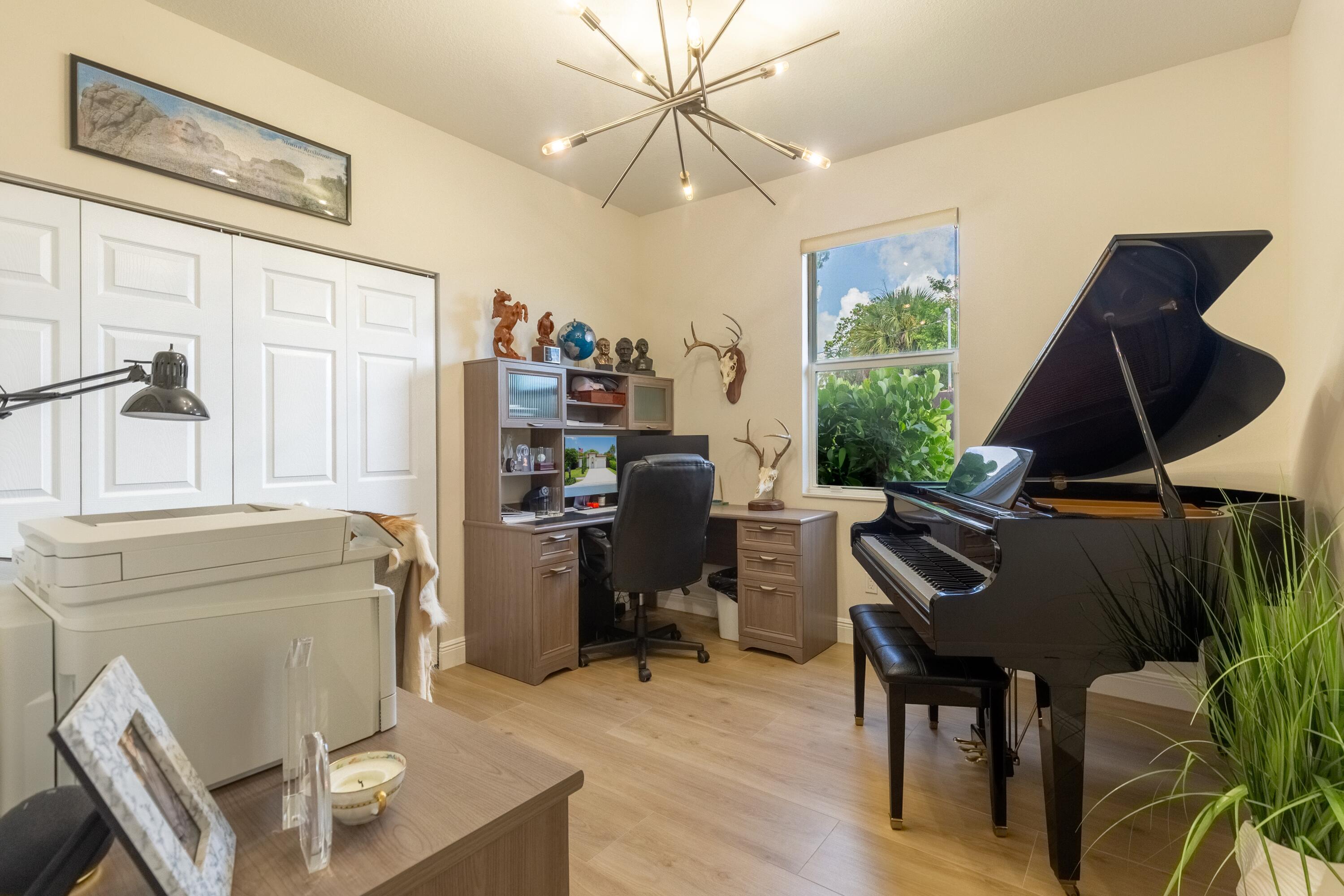 5601 Papaya Road West Palm Beach, FL 33413 - Photo 13 of 16 14