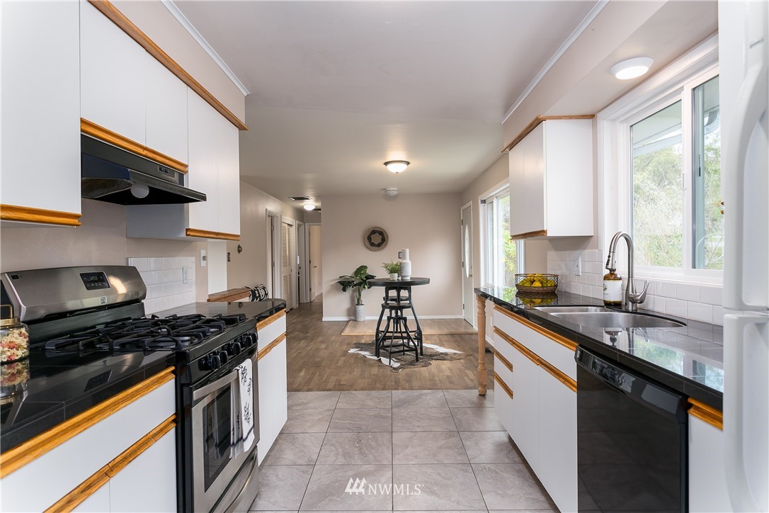 2301 View Ridge Drive Bellingham, WA 98229 - Photo 15 of 23 Gallery Image 15