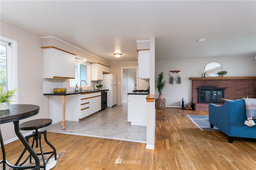2301 View Ridge Drive Bellingham, WA 98229 - Photo 4 of 23 Gallery Image 4