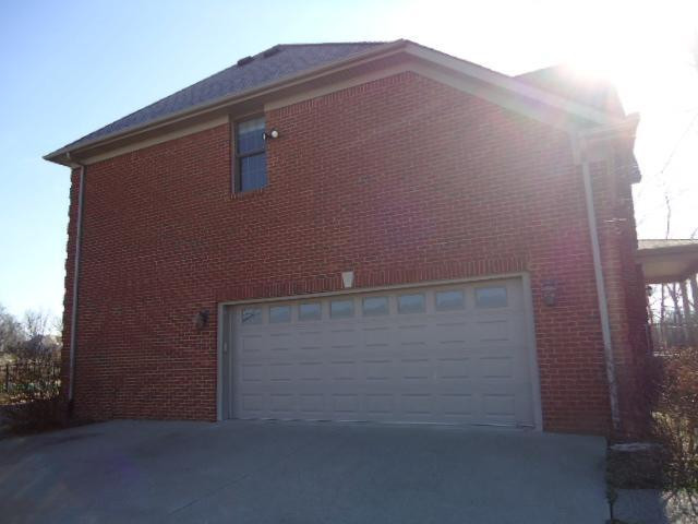 3074 Muir Station Road Lexington, KY 40516 - Photo 7 of 39 Photo 7