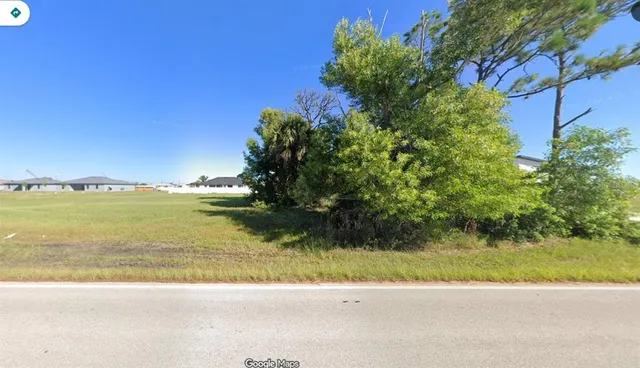 a view of a ocean from a yard