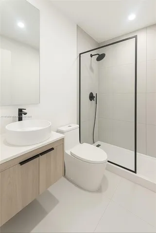 $1,100,000 | 621 Southwest 33rd Avenue, Miami, FL 33135