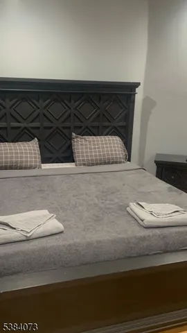 a close view of sink