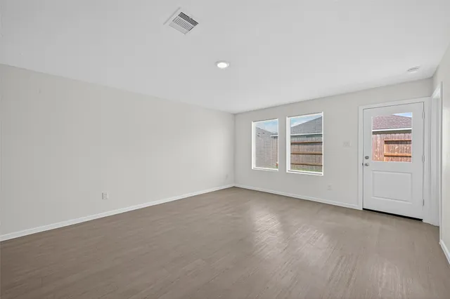 $2,200 | 6818 Eastern Cottonwood Lane, Katy, TX 77493