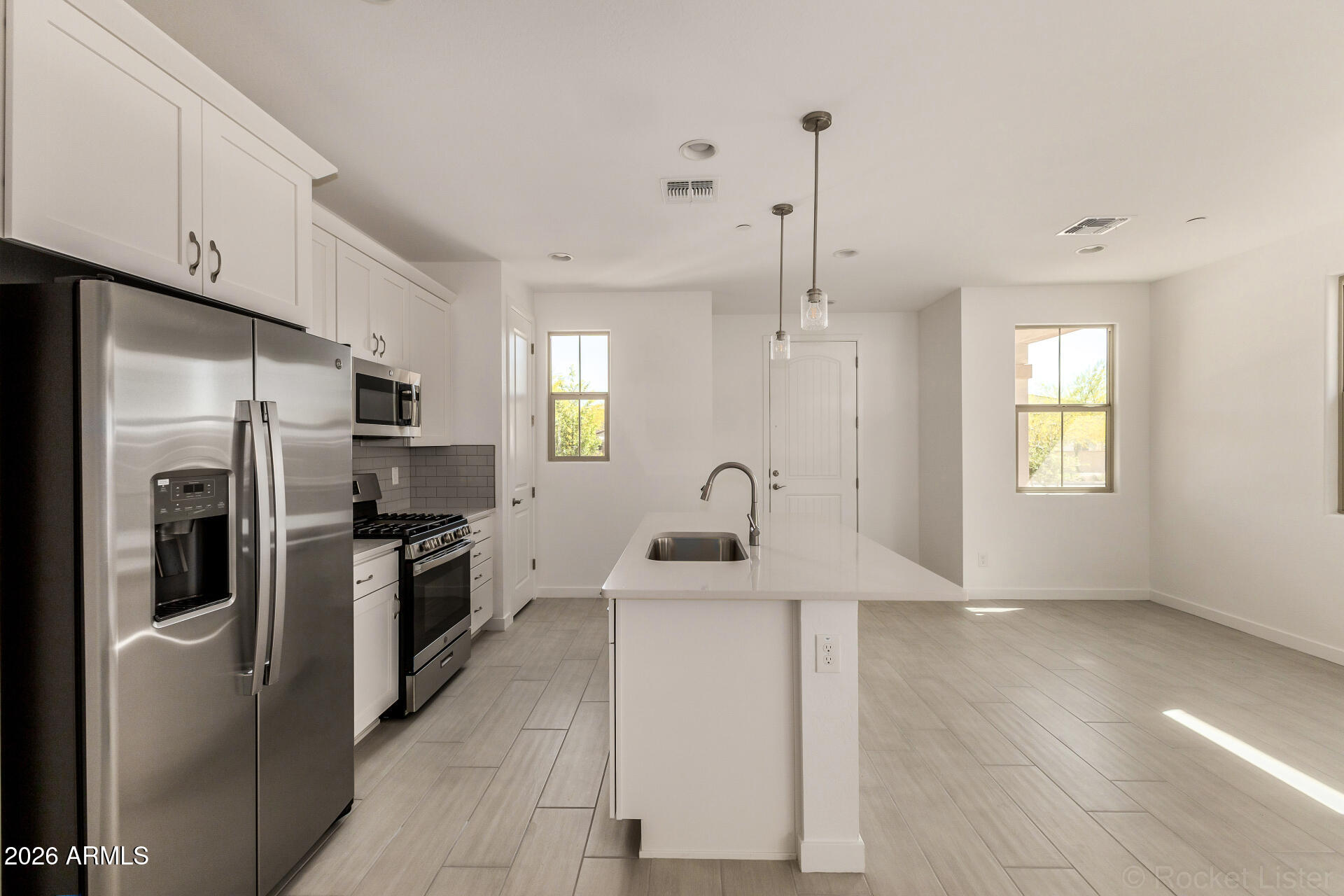 20618 West Thomas Road Buckeye, AZ 85396 - Photo 3 of 38 14 - Thomas