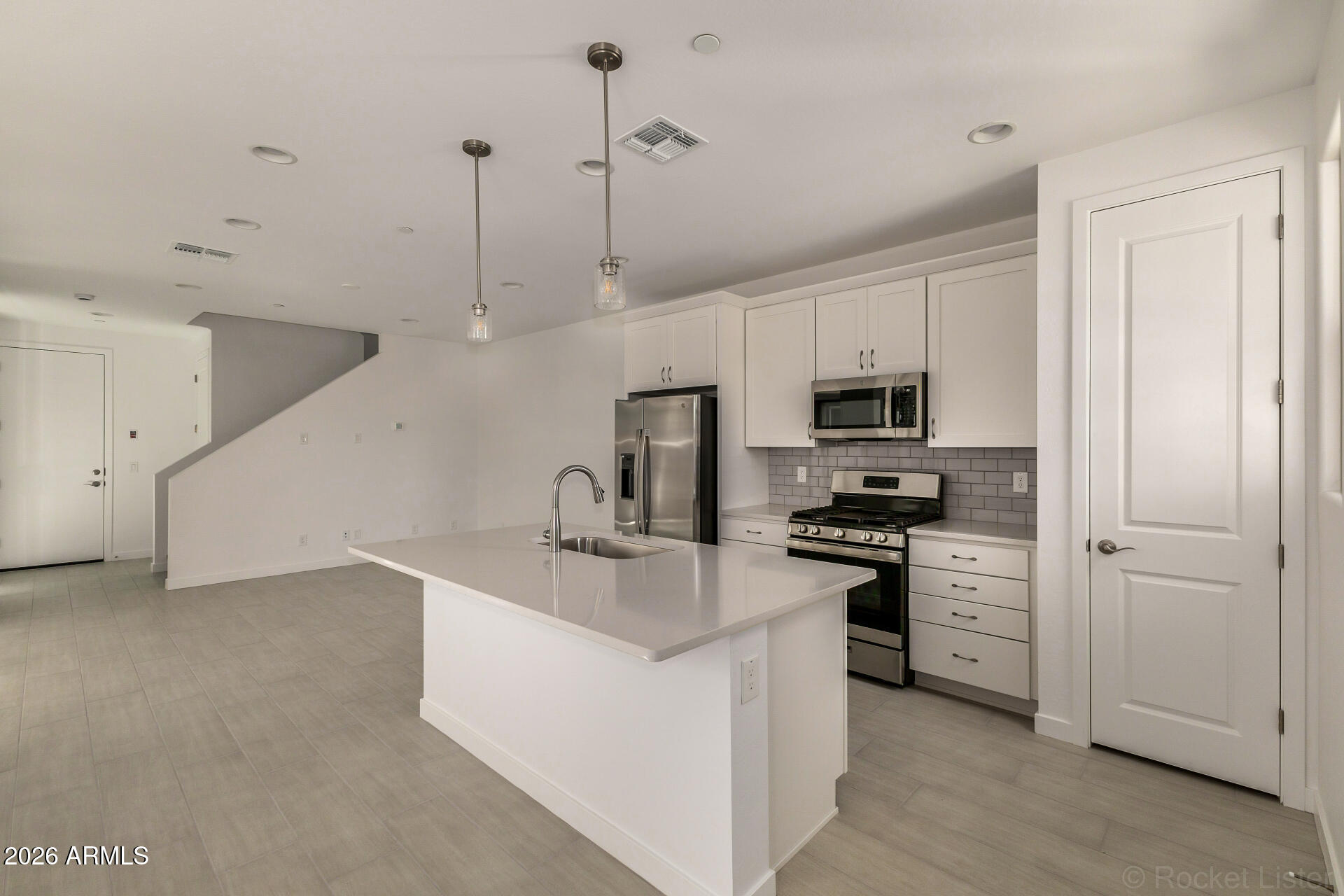 20618 West Thomas Road Buckeye, AZ 85396 - Photo 6 of 38 17 - Thomas