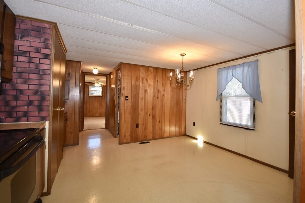 20 Roosevelt Ridge Carver, MA 02330 - Photo 7 of 24 Gallery Image 7