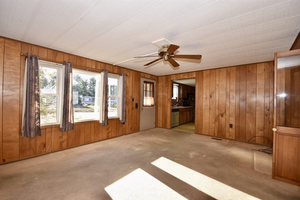 20 Roosevelt Ridge Carver, MA 02330 - Photo 9 of 24 Gallery Image 9