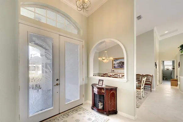 a view of a livingroom with furniture