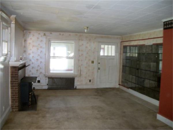 1341 Bay Springfield, MA 01109 - Photo 4 of 12 Gallery Image 4