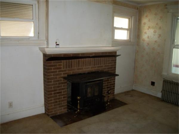1341 Bay Springfield, MA 01109 - Photo 5 of 12 Gallery Image 5