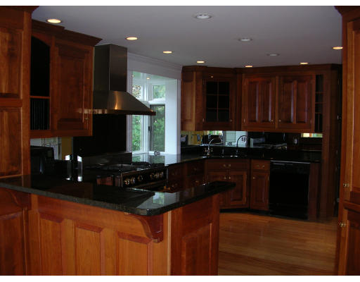 21 Flume Road Gloucester, MA 01930 - Photo 5 of 14 Gallery Image 5