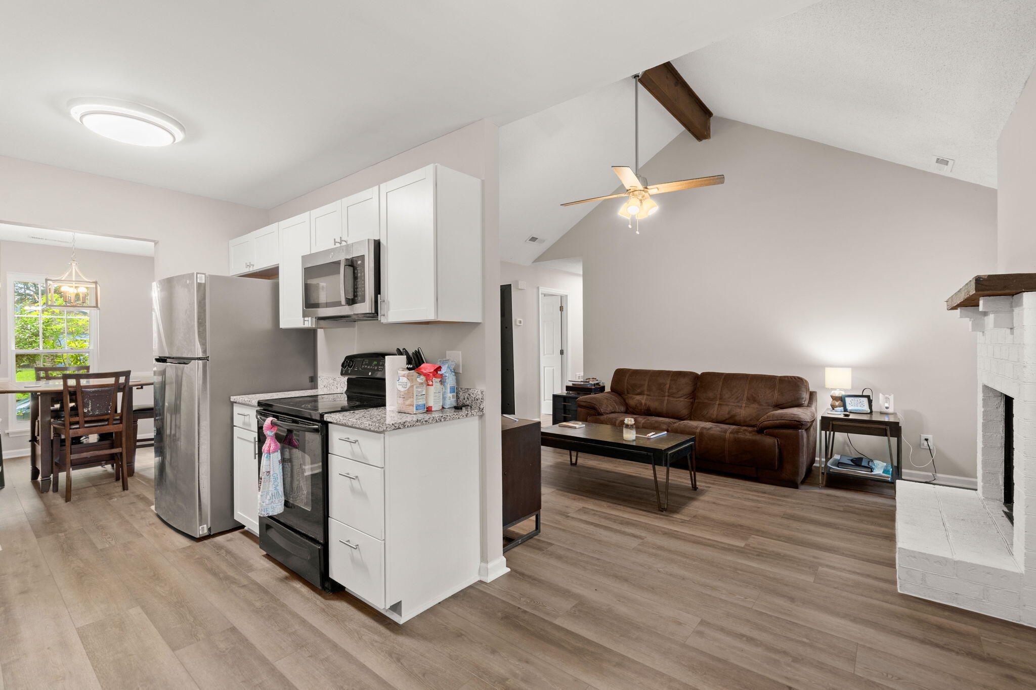 20 Bonnie Burn Road Goose Creek, SC 29445 - Photo 11 of 27 11