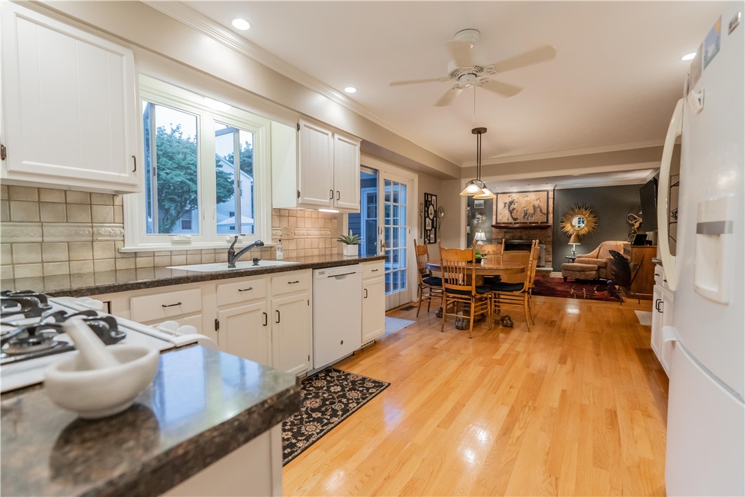 2 Cambric Circle Perinton, NY 14534 - Photo 13 of 50