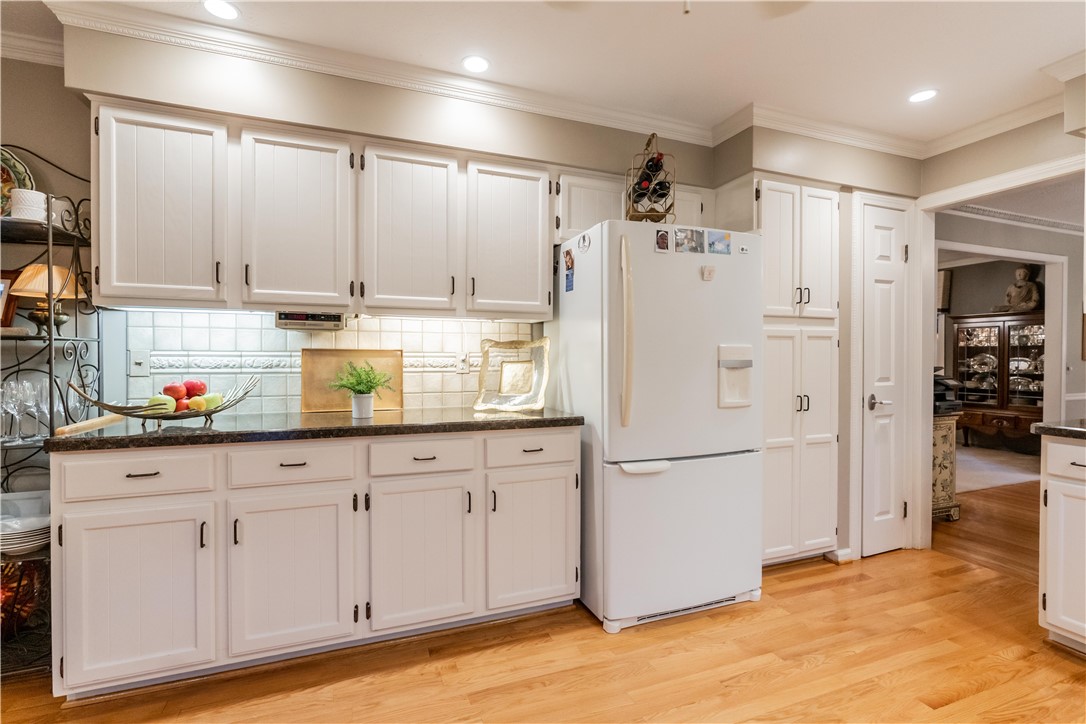 2 Cambric Circle Perinton, NY 14534 - Photo 14 of 50